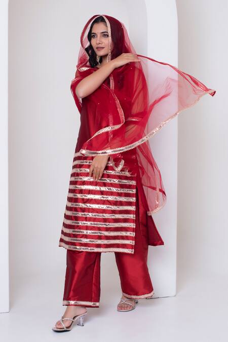 Buy_Pomcha Jaipur_Red Taffeta, Silk, Net Gota Patti Square Neck Kurta Pant Set _Online_at_Aza_Fashions