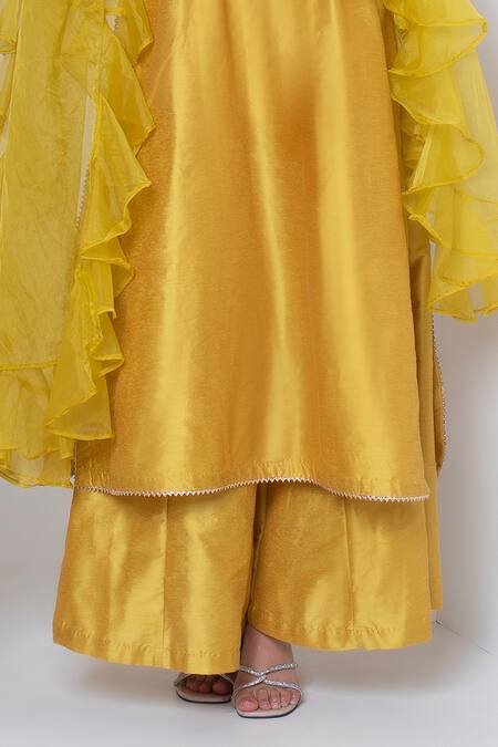 Shop Pomcha Jaipur Yellow Cotton, Silk, Organza Gota Patti Round Neck Kurta Set Online at Aza Fashions Shop_Pomcha Jaipur_Yellow Cotton, Silk, Organza Gota Patti Round Neck Kurta Set _Online_at_Aza_Fashions