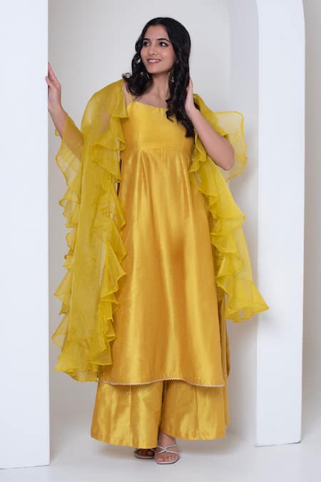 Pomcha Jaipur Yellow Cotton, Silk, Organza Gota Patti Round Neck Kurta Set at Aza Fashions Pomcha Jaipur_Yellow Cotton, Silk, Organza Gota Patti Round Neck Kurta Set _at_Aza_Fashions