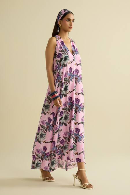 Buy Meesa Pink Crepe Plunge Neck Floral Print Maxi Dress Online at Aza Fashions Buy_Meesa_Pink Crepe Plunge Neck Floral Print Maxi Dress _Online_at_Aza_Fashions