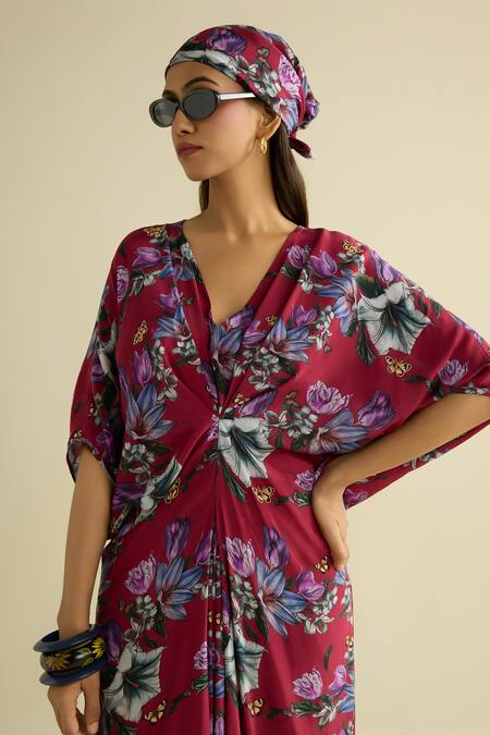 Meesa_Maroon Crepe V-neck Floral Printed Kaftan _Online_at_Aza_Fashions