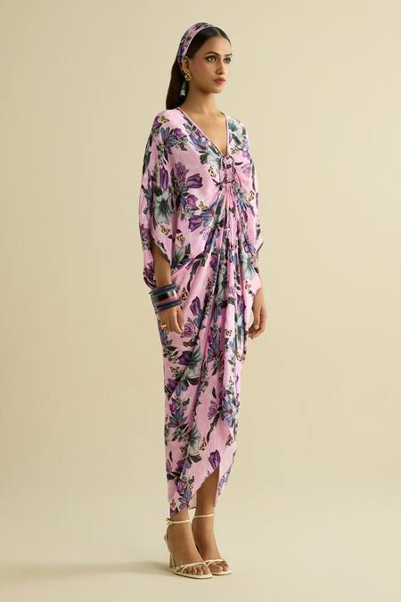 Buy_Meesa_Pink Crepe V-neck Floral Print Kaftan _Online_at_Aza_Fashions