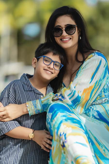 Buy_Mandira Wirk Resort_Blue Chiffon V-neck Printed Dress _Online_at_Aza_Fashions