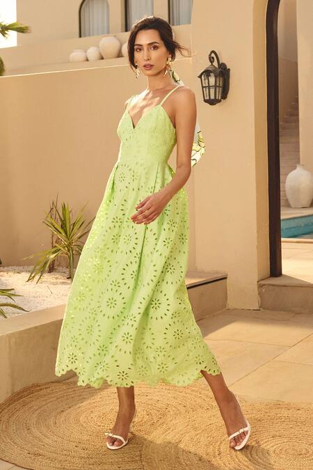 Buy_House Of Eda_Green Cotton V-neck Flared Midi Dress _Online_at_Aza_Fashions