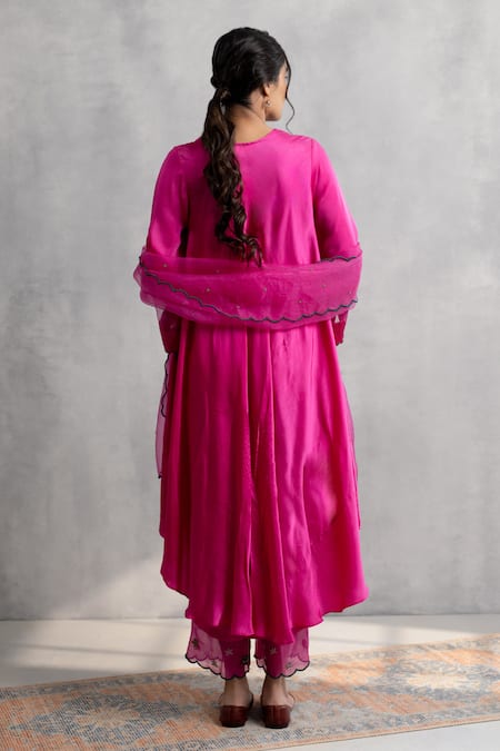 Neelu And Manvi Pink Satin Hand Embroidered Kurta Set 