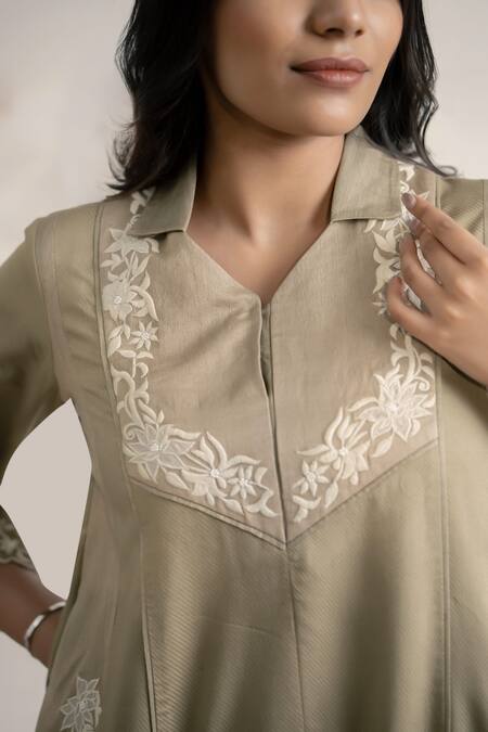 Shop_Neelu And Manvi_Green Chanderi, Cotton Satin Embroidery Collared Machine Dress _Online_at_Aza_Fashions