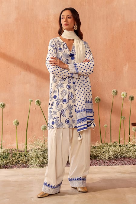 Seema Nanda_Ivory Cotton, Poplin Embroidery Keyhole , Round Nilofer Kurta Set _Online_at_Aza_Fashions