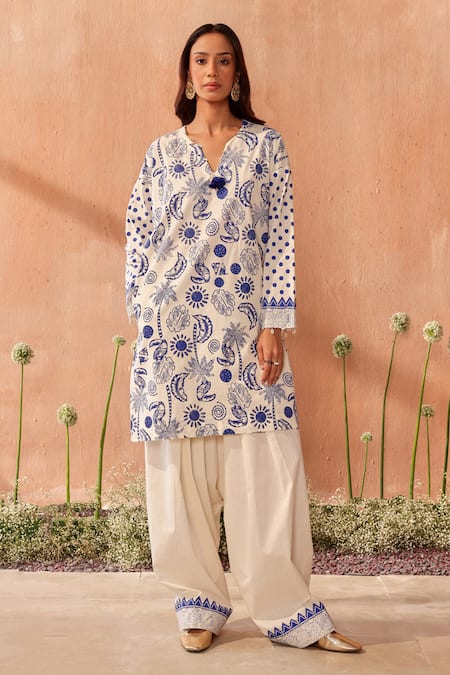 Buy_Seema Nanda_Ivory Cotton, Poplin Embroidery Keyhole , Round Nilofer Kurta Set 
