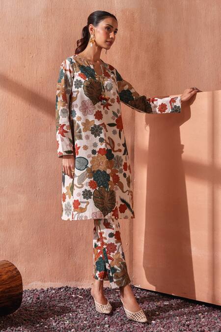Buy_Seema Nanda_Multi Color Cotton, Poplin Round Neck Floral Print Sharvani Kurta Set _Online_at_Aza_Fashions