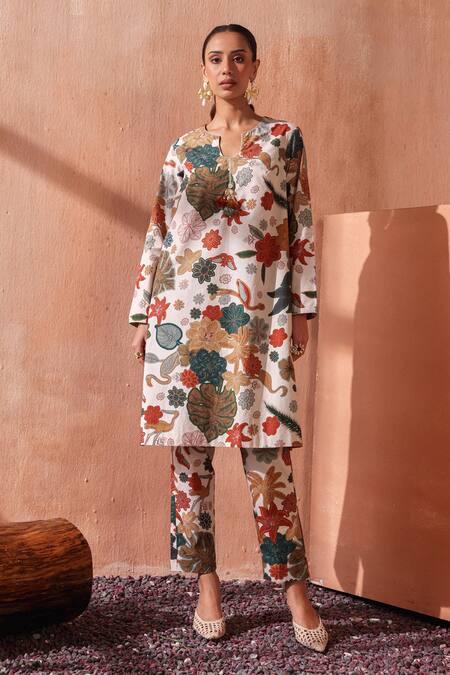 Buy_Seema Nanda_Multi Color Cotton, Poplin Round Neck Floral Print Sharvani Kurta Set 