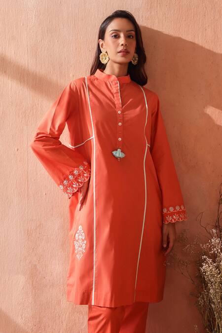 Buy_Seema Nanda_Coral Cotton, Poplin Embroidery Collared Peach Mrinalini Kurta Set _Online_at_Aza_Fashions