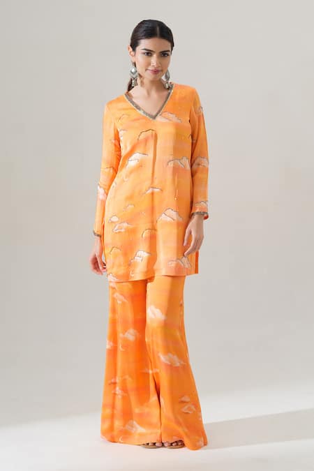 Buy House Of Akshata Orange Bemberg, Satin Embroidery V-neck Sunset Glow Co-ord Set Online at Aza Fashions Buy_House Of Akshata_Orange Bemberg, Satin Embroidery V-neck Sunset Glow Co-ord Set _Online_at_Aza_Fashions