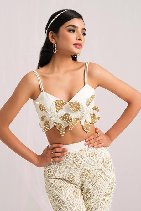 House Of Akshata_White Georgette, Organza Beads, Embroidery Scoop Neck Embellished Co-ord Set _Online_at_Aza_Fashions