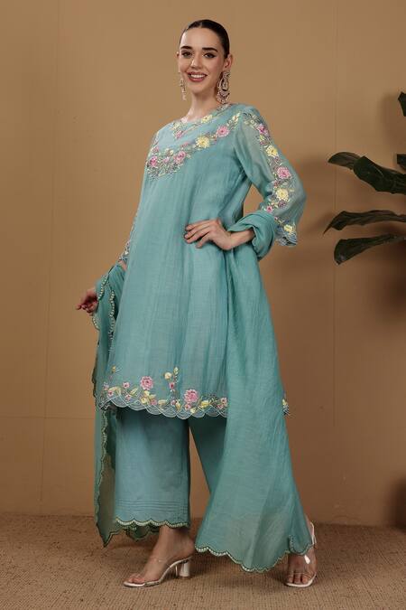 Sonali Methi_Blue Chanderi Embroidery Round Neck Kurta Pant Set _Online_at_Aza_Fashions