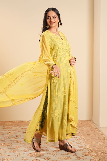 Sonali Methi Yellow Hand Embroidered Kurta Set 