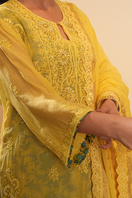 Buy_Sonali Methi_Yellow Embroidery Keyhole Neck Hand Kurta Set _Online_at_Aza_Fashions