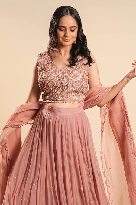 Sonali Methi Pink Organza Embroidery V-neck Designer Onion Lehenga Set Online at Aza Fashions Sonali Methi_Pink Organza Embroidery V-neck Designer Onion Lehenga Set _Online_at_Aza_Fashions
