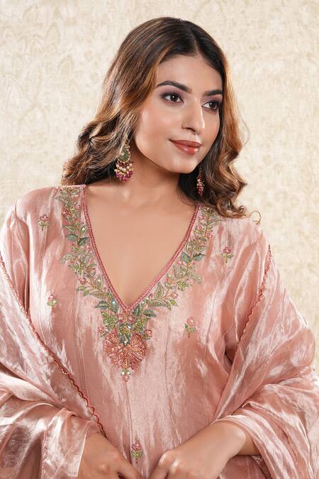 Buy_Sonali Methi_Peach Tissue Embroidery V-neck Anarkali Set 