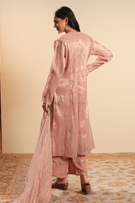 Sonali Methi Blush Pink Hand Embroidered Kurta Set 