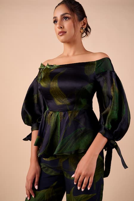 Shriya Som Blue Organza Off-shoulder Leaf Print Off Top 