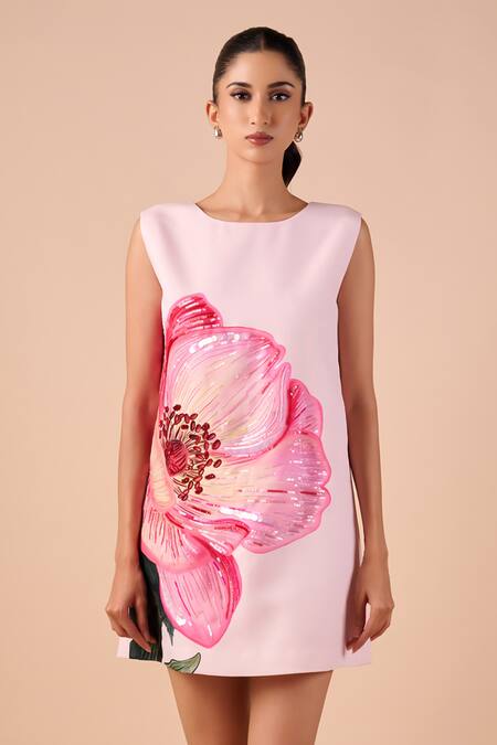 Shriya Som_Pink Canvas Round Neck Poppy Print Shift Dress _Online_at_Aza_Fashions