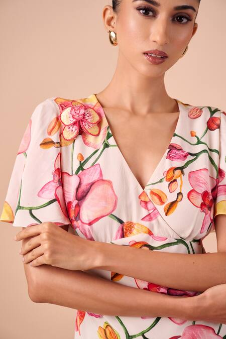 Buy Shriya Som Pink Crepe V-neck Orchid Print Dress Online at Aza Fashions Buy_Shriya Som_Pink Crepe V-neck Orchid Print Dress _Online_at_Aza_Fashions