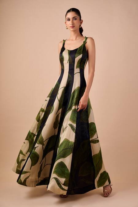 Shriya Som_Multi Color Organza Round Neck Leaf Print Dress _at_Aza_Fashions