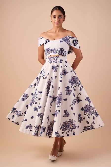 Buy_Shriya Som_Blue Cotton Embroidery Off-shoulder Orchid Off Top _Online_at_Aza_Fashions