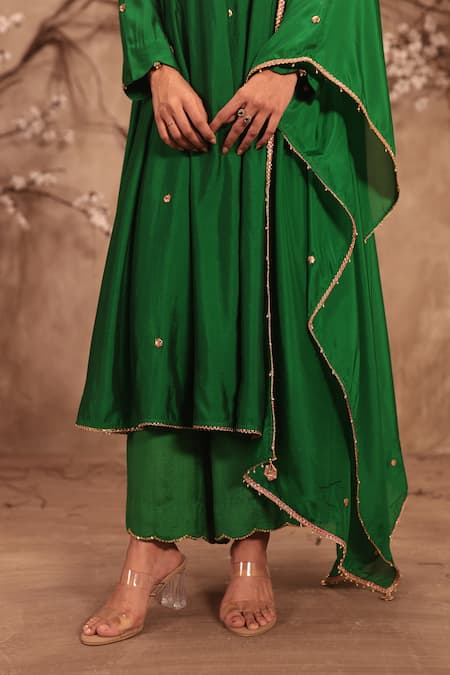 Label Niti Bothra_Green Silk Zari Collared Zardosi Embroidered Kurta Set _Online_at_Aza_Fashions