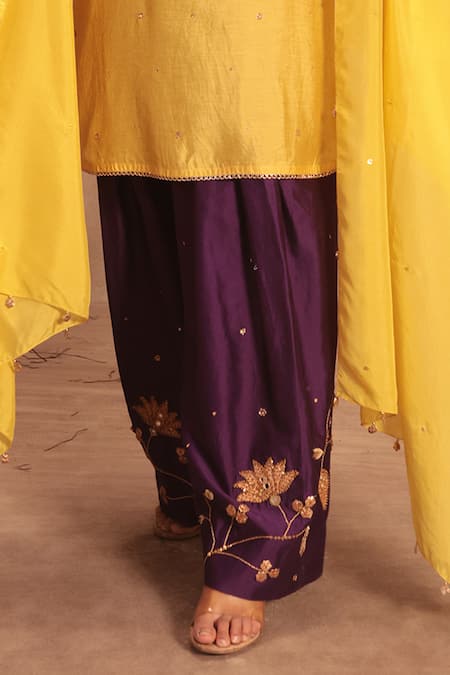 Label Niti Bothra_Yellow Chinon, Silk Embroidery, Zari, Applique, Gota Patti Zardosi Kurta Set _Online_at_Aza_Fashions