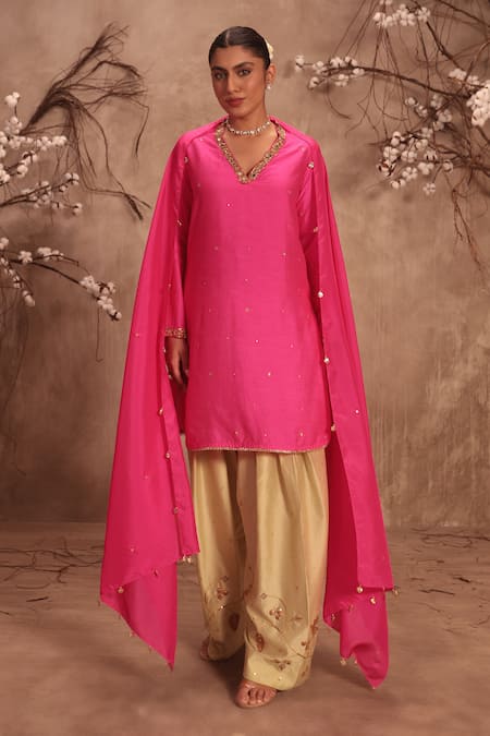 Shop Label Niti Bothra Pink Silk Embroidery, Gota Patti V-neck Hot Zardosi Kurta Set Online at Aza Fashions Shop_Label Niti Bothra_Pink Silk Embroidery, Gota Patti V-neck Hot Zardosi Kurta Set _Online_at_Aza_Fashions