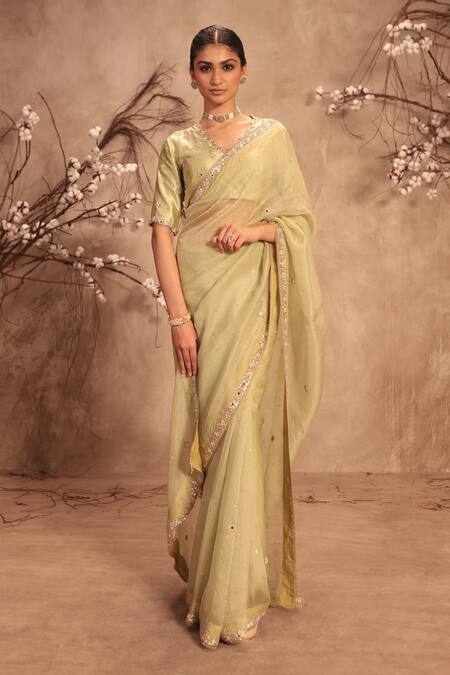 Buy_Label Niti Bothra_Green Organza Mirrors, Embroidery Round Neck Light Zardosi Saree Set 