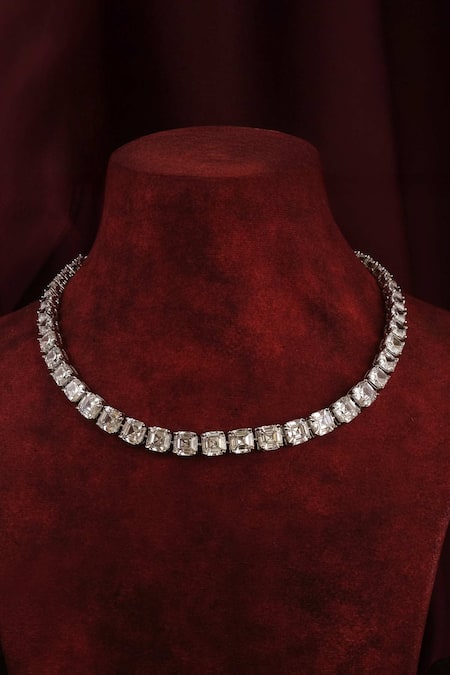 Studio6 Jewels Silver Plated Designer Necklace And Earring Set 