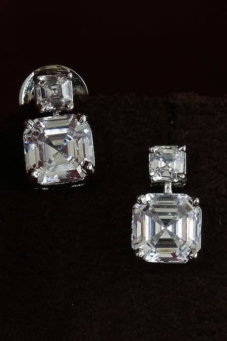 Studio6 Jewels Silver Designer Necklace & Earring Set 