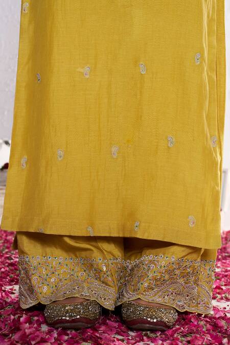 Amrta By Guneet Kondal_Yellow Silk, Chanderi, Viscose, Shantoon Embroidery Adda Work Kurta And Pant Set _Online_at_Aza_Fashions