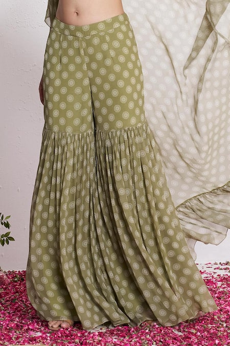 Amrta By Guneet Kondal Green Georgette, Shantoon Mirrors Open Neck, Sweetheart Work Cape And Pant Set Online at Aza Fashions Amrta By Guneet Kondal_Green Georgette, Shantoon Mirrors Open Neck, Sweetheart Work Cape And Pant Set _Online_at_Aza_Fashions