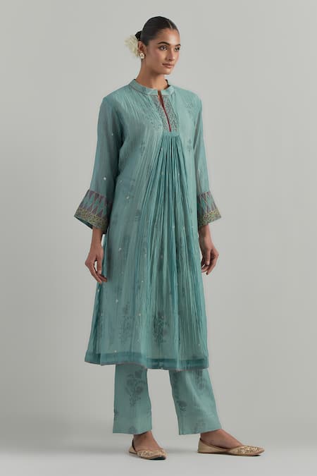 Buy_Ikshita Choudhary_Sky Blue Chanderi Embroidery Mandarin Collar Kurta Set _Online_at_Aza_Fashions