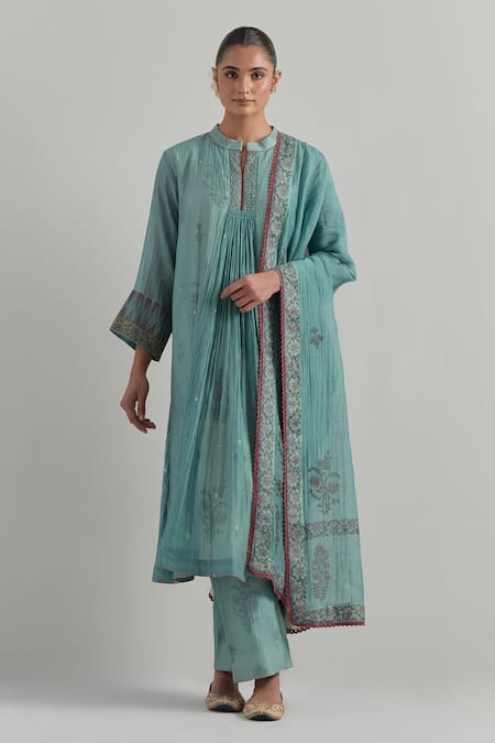 Ikshita Choudhary Sky Blue Chanderi Kurta Set 