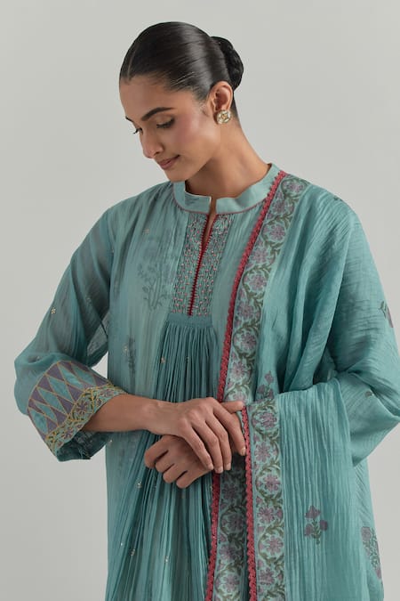Shop_Ikshita Choudhary_Sky Blue Chanderi Embroidery Mandarin Collar Kurta Set 