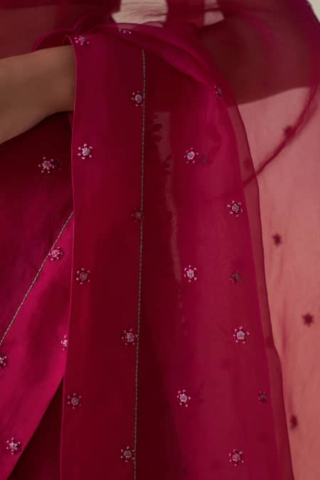 Janki India Wine Organza, Cotton Embroidery Hand Saree Set Online at Aza Fashions Janki India_Wine Organza, Cotton Embroidery Hand Saree Set _Online_at_Aza_Fashions