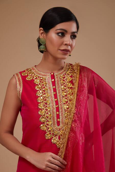 Buy_Preeti S Kapoor_Fuchsia Dupion, Organza Embroidery Round Neck Kurta Set _Online_at_Aza_Fashions