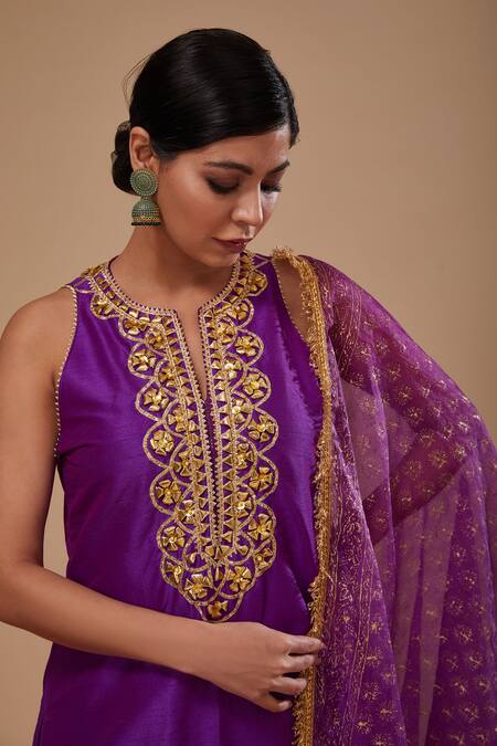Buy_Preeti S Kapoor_Purple Dupion, Organza Sequins, Gota Patti Round Neck Straight Kurta Pant Set _Online_at_Aza_Fashions