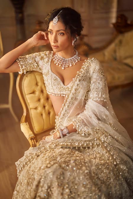 Buy_Seema Gujral_Ivory Net Sequins, Pearls, Beads Sweetheart Neck Gold Lehenga Saree Set _Online_at_Aza_Fashions