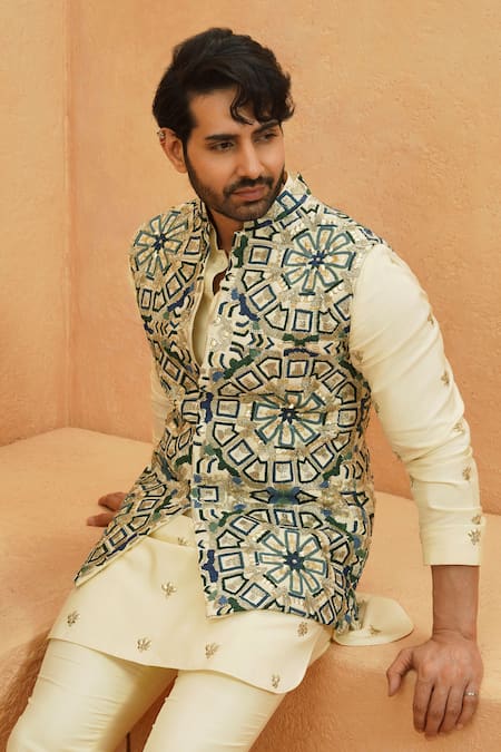 Sva By Sonam & Paras Modi Embellished Ivory Rawsilk Bundi 