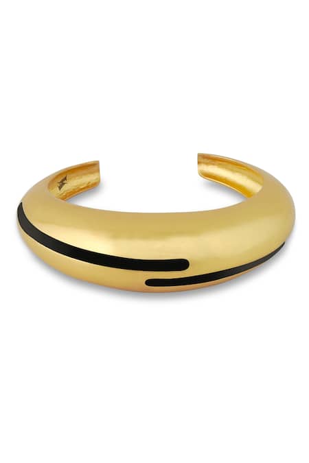 Varnika Arora_Gold Plated Circlet Black Enamel Bangle _Online_at_Aza_Fashions