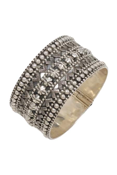 Sangeeta Boochra_Silver Plated Designer Handcrafted Bangle _at_Aza_Fashions
