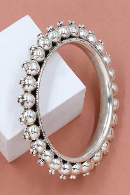 Sangeeta Boochra Designer Silver Handcrafted Bangle 
