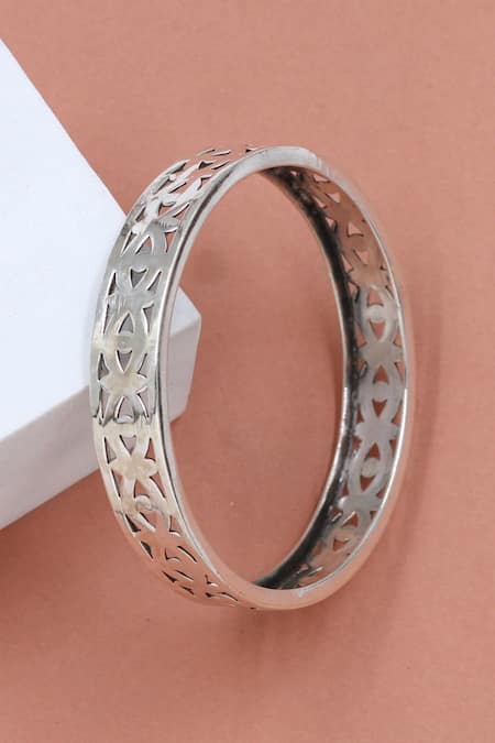 Sangeeta Boochra Designer Silver Bangle 