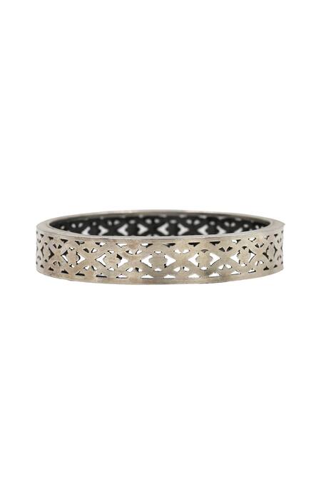 Sangeeta Boochra_Silver Plated Designer Bangle _Online_at_Aza_Fashions
