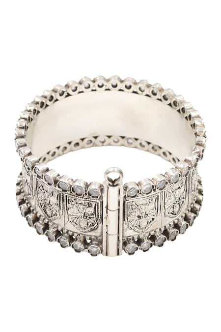 Sangeeta Boochra Designer Checkered Silver Bangle 